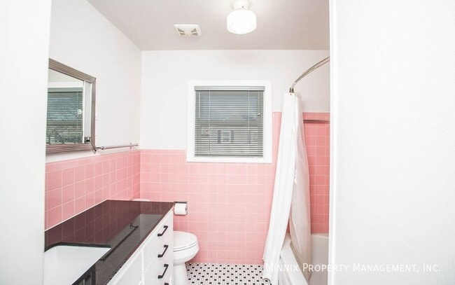 Building Photo - 3212 36th St