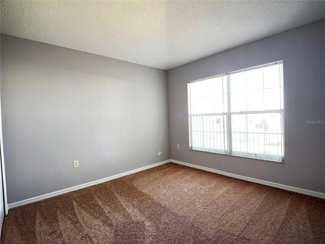 Building Photo - 732 Casterton Cir