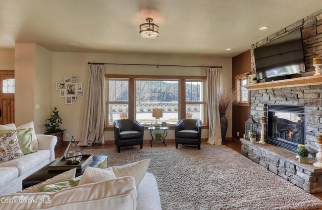 Building Photo - 4047 W Shoreview Ln