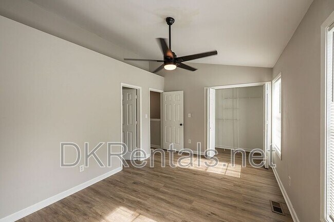 Building Photo - 3538 Kennesaw Station Dr