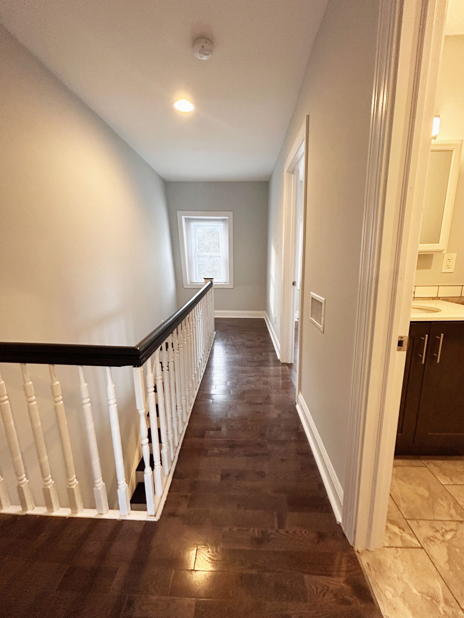 Building Photo - 157 E Duval St