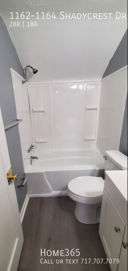 Building Photo - DON'T MISS OUT! Newly Renovated Pittsburgh...