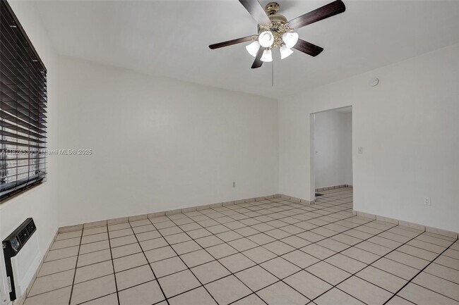Building Photo - 7300 Byron Ave