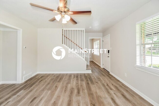 Building Photo - 3 Bedroom Pet-Friendly Home in Forney, TX with Main Street Renewal