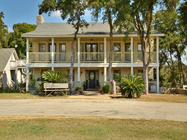 Building Photo - 431 Berry Ln