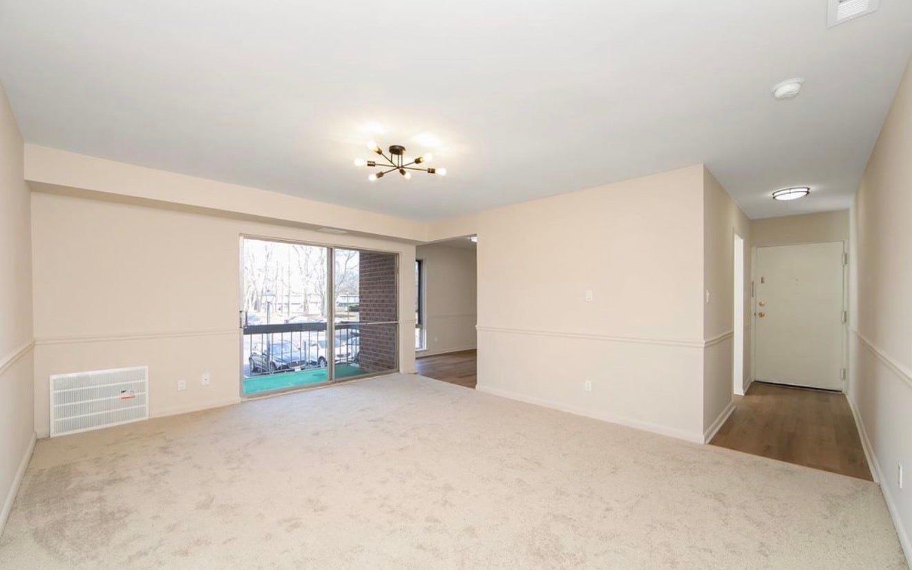 Building Photo - 222 Echelon Rd