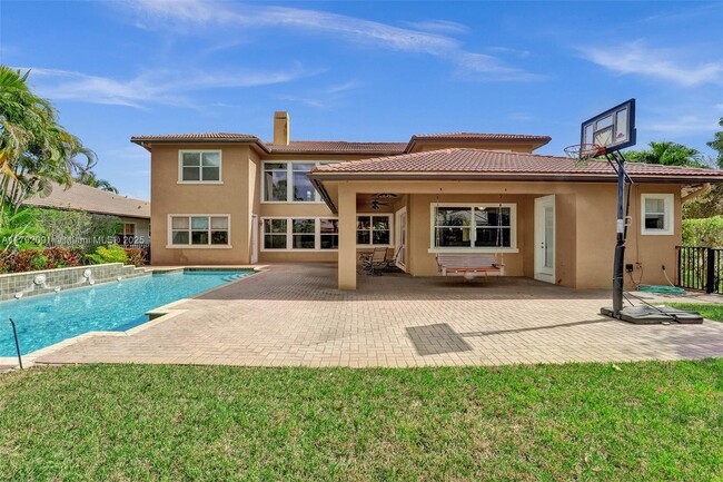 Building Photo - 7607 NW 127th Manor
