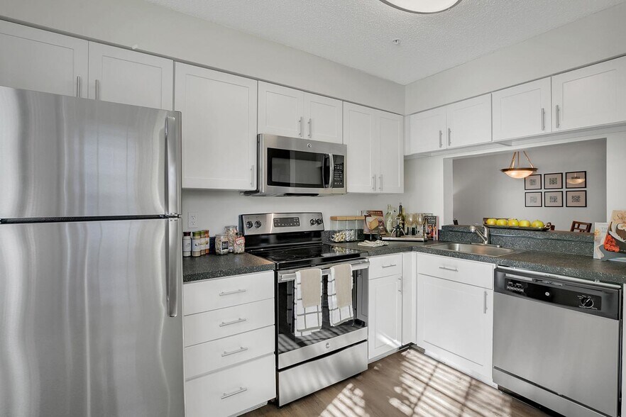 The Reserve at Palmer Ranch Sarasota, FL Apartment Finder