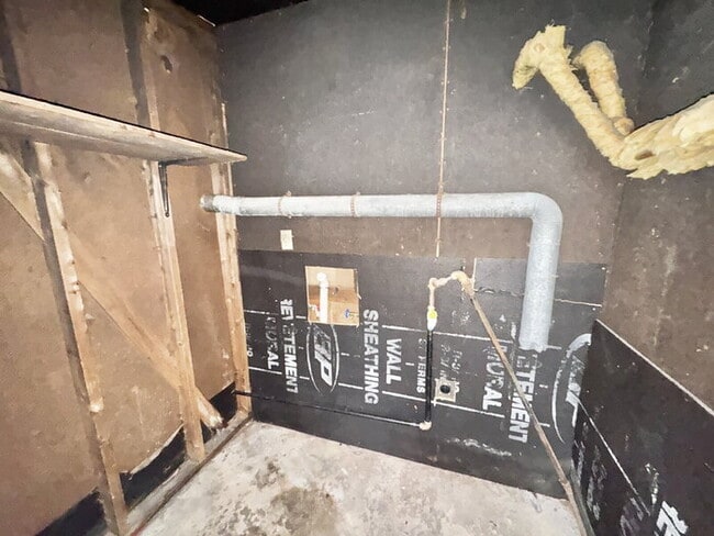 Building Photo - 3224 Aden St