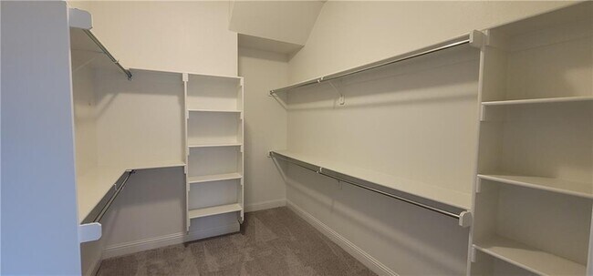 Building Photo - 5107 SW Kemptown Pl