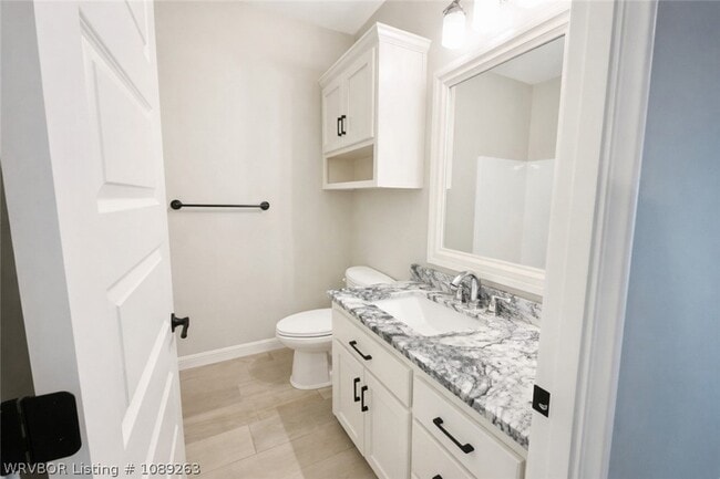 Building Photo - 9000 Mayswood Pl