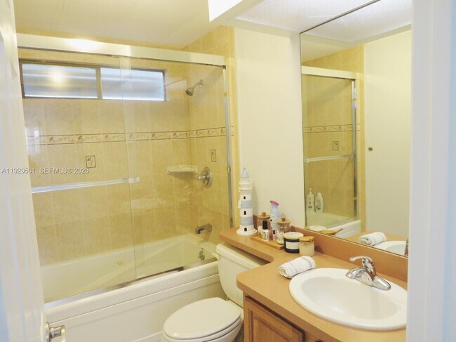 Building Photo - 158 Blue Harbor Dr