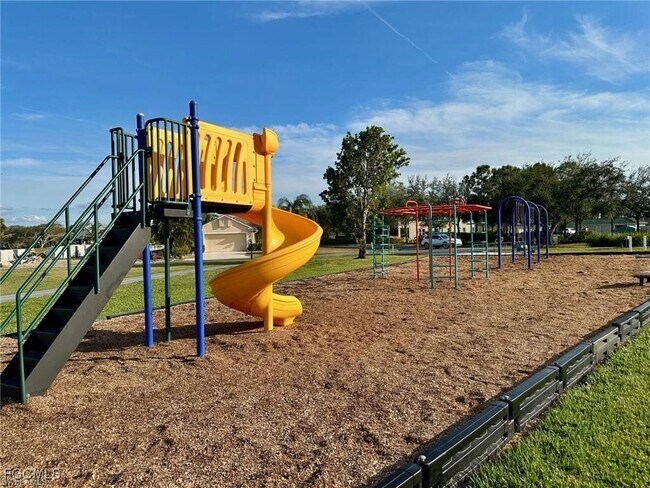 Building Photo - 2228 Carnaby Ct