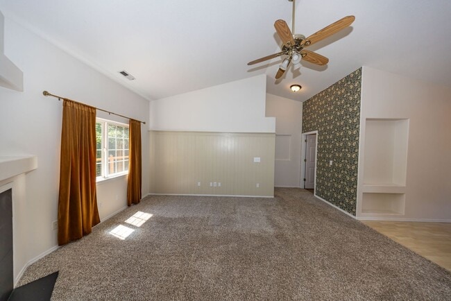 Building Photo - One Level Ranch Home in Washougal - 3 Bedroom, 2 Bathroom