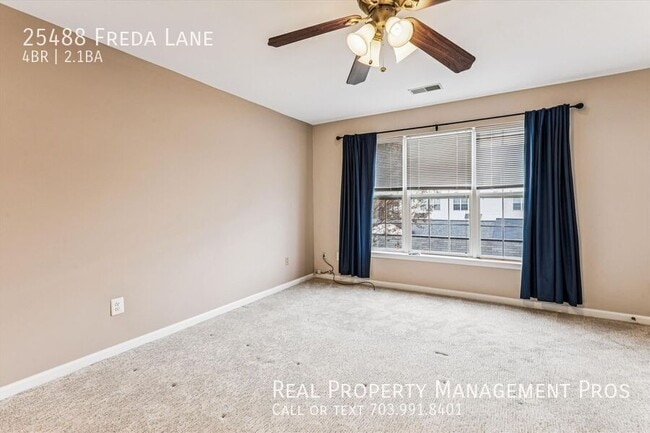 Building Photo - 25488 Freda Ln