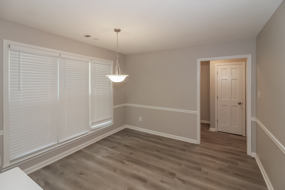 Building Photo - 795 Carianne Cove
