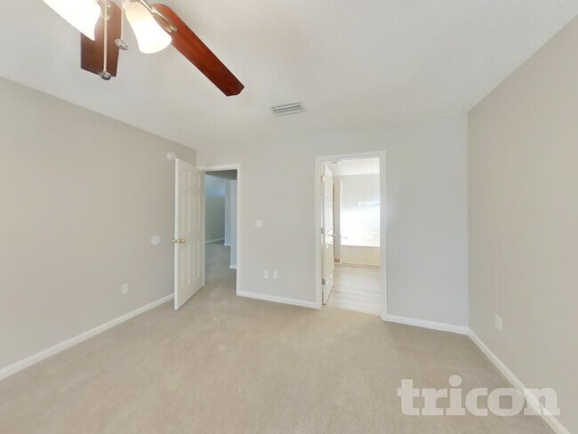 Building Photo - 585 Fallen Timbers Dr