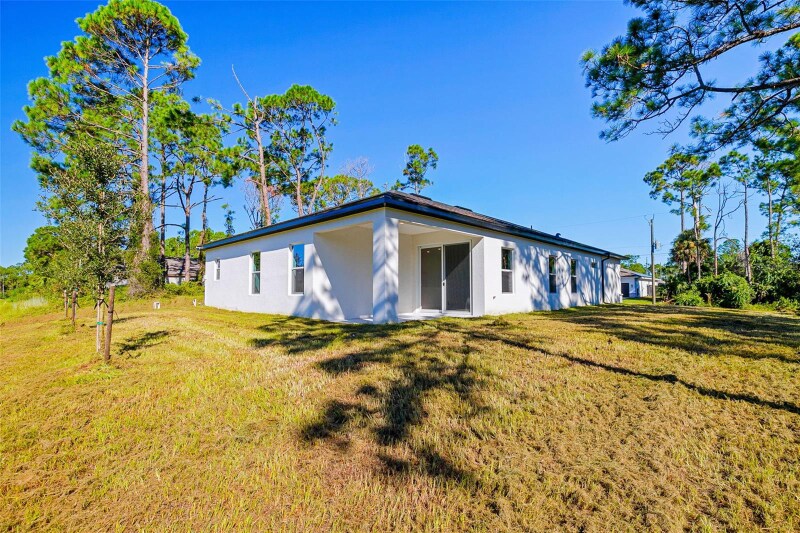 Building Photo - 8175 Elkenberry Ave