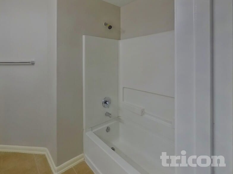 Building Photo - 14045 Buckskin Dr