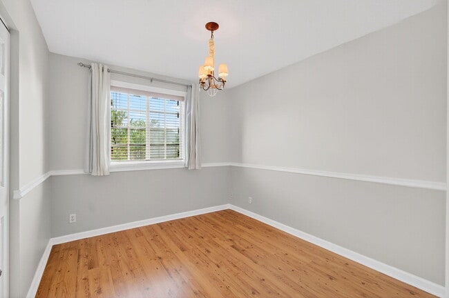 Building Photo - 4582 Danson Way