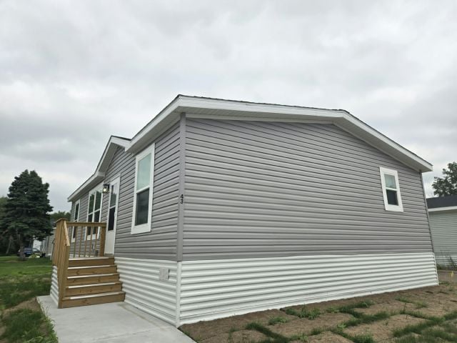 Building Photo - 43 115th Ln NE