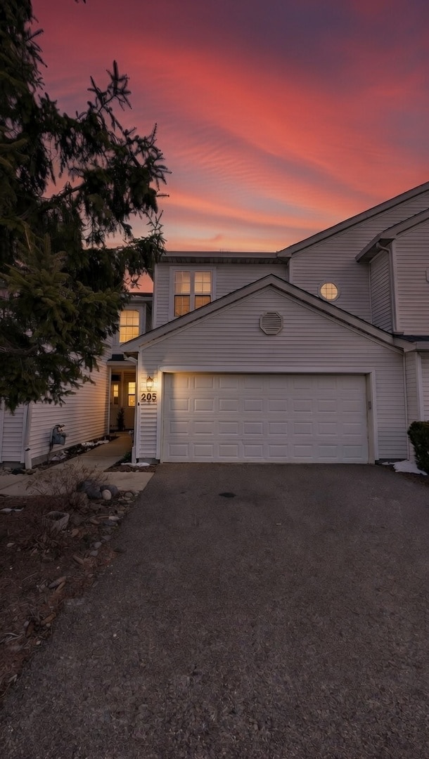 Building Photo - 205 Key Largo Dr