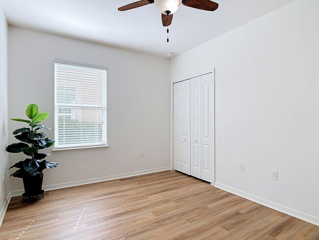 Building Photo - 221 W Fiesta Key Loop