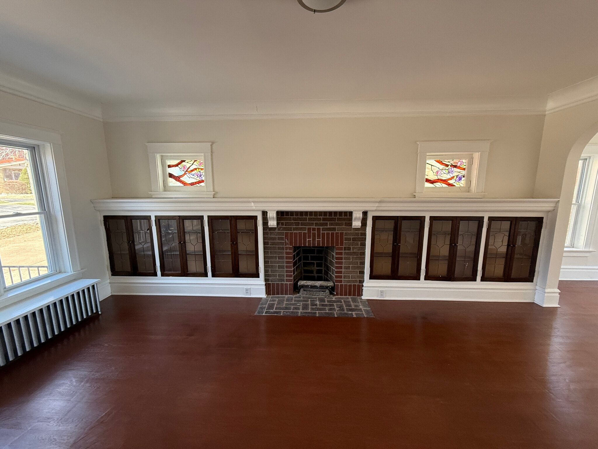 built in cabinets and custom glass. (Fireplaces for look only) - 3068 Bellerive Dr