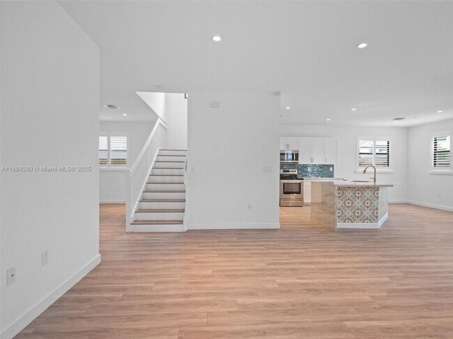 Building Photo - 13362 SW 284th St