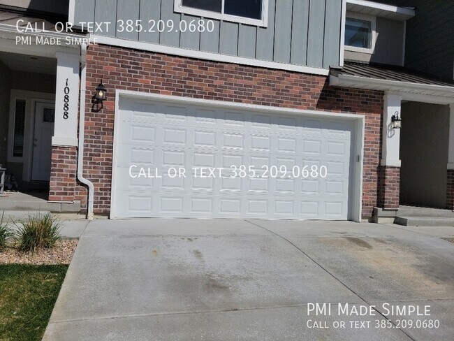 Building Photo - 10884 N Slate Ln
