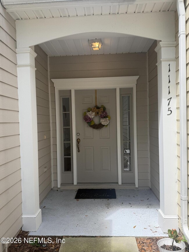 Building Photo - 11175 Castlemain Cir W