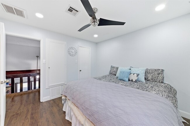 Building Photo - 9003 Tami Renee Ln