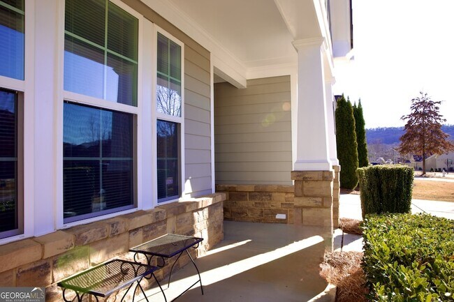 Building Photo - 2455 Westlington Cir
