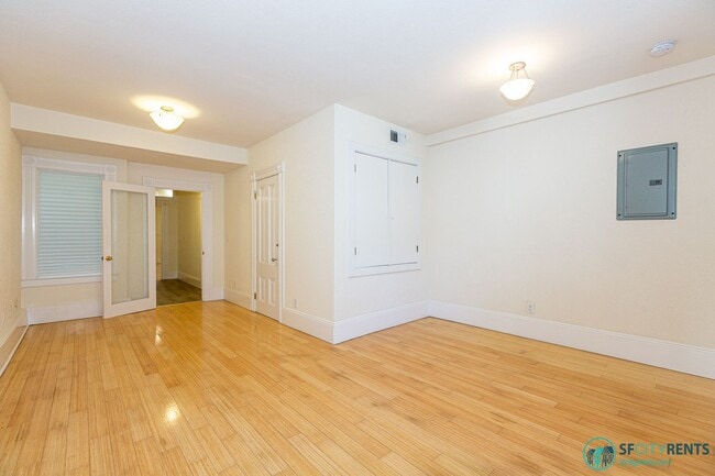 Building Photo - 1623 Noe St