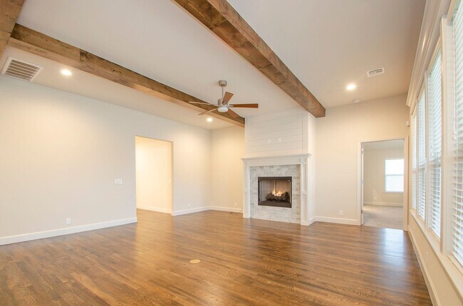 Building Photo - 12537 S 75th E Ave