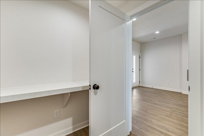 Building Photo - Beautiful Four Bedroom, Two Bathroom