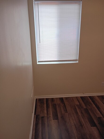 Building Photo - 9111 Cattaraugus Ave