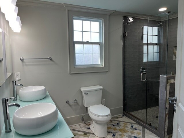 Building Photo - 3122 Upperline St