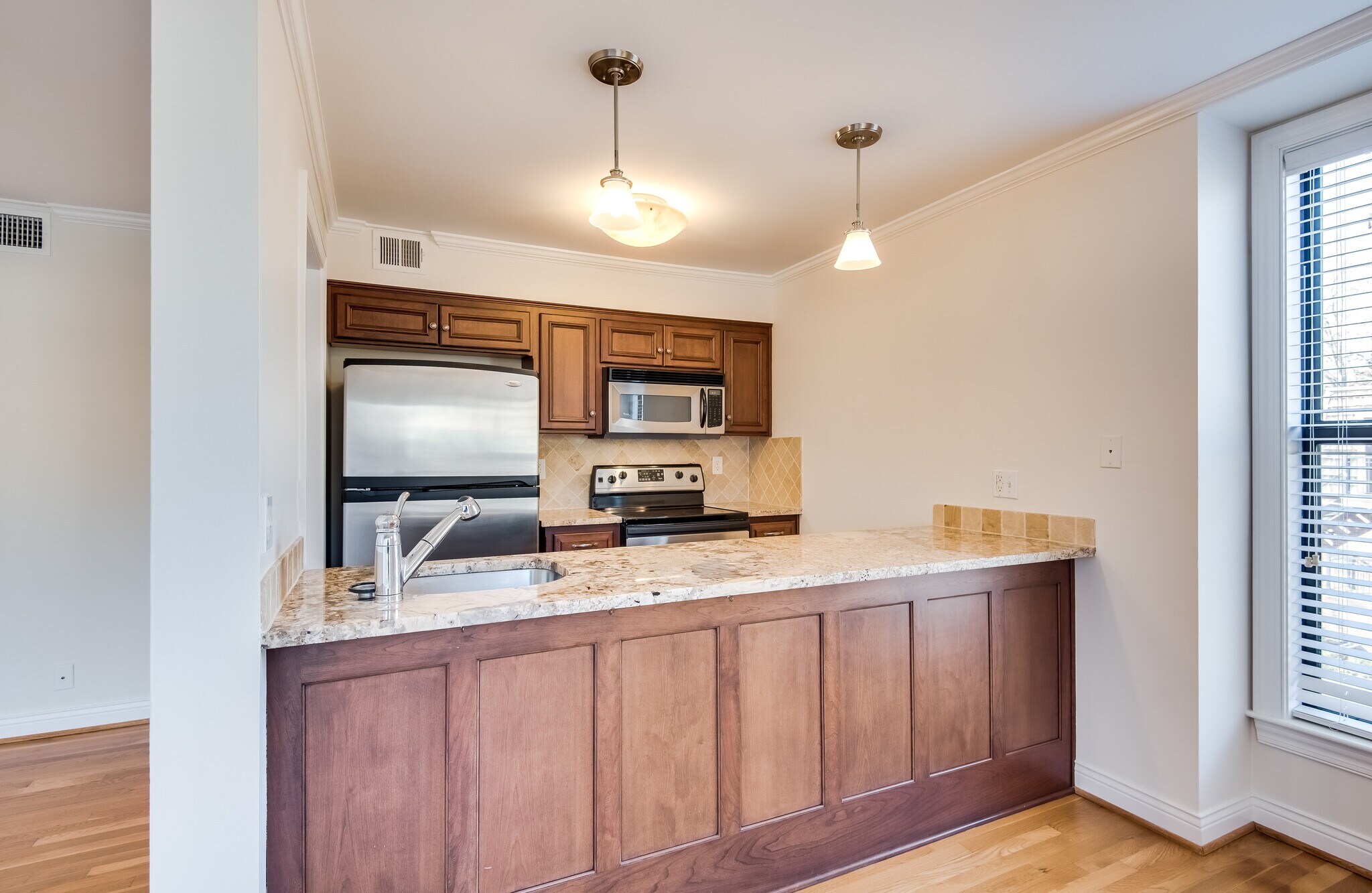 Building Photo - 3732 Locust St