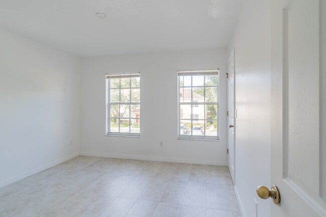 Building Photo - 2006 Fiesta Ridge Ct