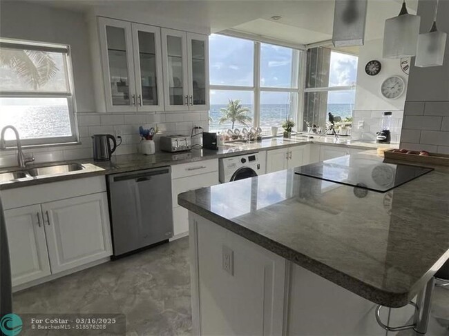 Building Photo - 5200 N Ocean Blvd