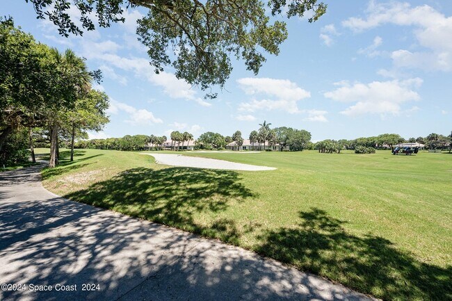 Building Photo - 135 Aquarina Blvd