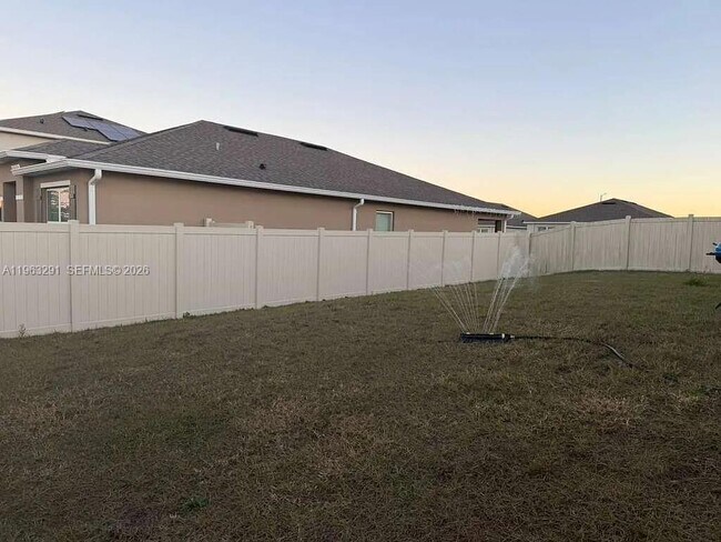 Building Photo - 1747 Buckeye Rd