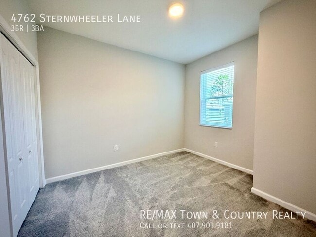 Building Photo - 4762 Sternwheeler Ln