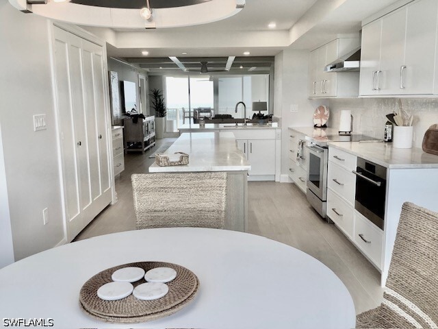 Building Photo - 6849 Grenadier Blvd