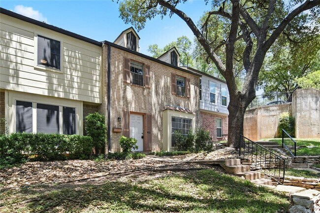 Primary Photo - 6635 Valleyside Rd