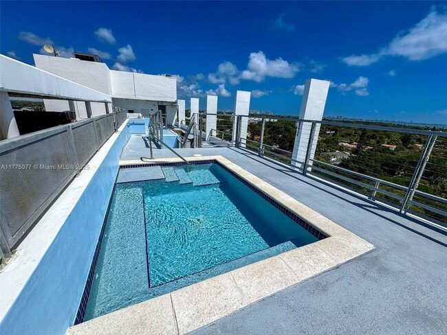 Building Photo - 8101 Biscayne Blvd