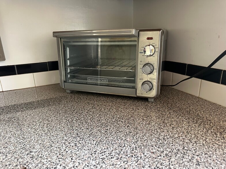 Building Photo - 3441 Brevard Rd