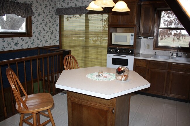 Building Photo - Acreage Nestled In City Of Pella