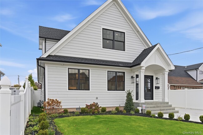 Building Photo - 42 Alice Ct